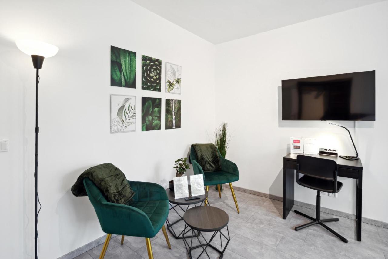 1 Zi. Wohnung, 34M², Parken, Messe Dus Duisburg Exterior foto